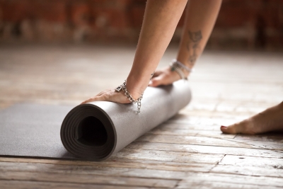 Bikram Yoga: De hete, zweterige waarheid
